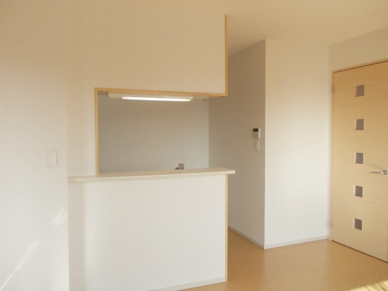 ベルフォ－レ　Iの物件内観写真