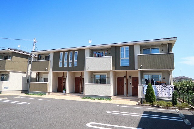 アルバータIIの物件外観写真