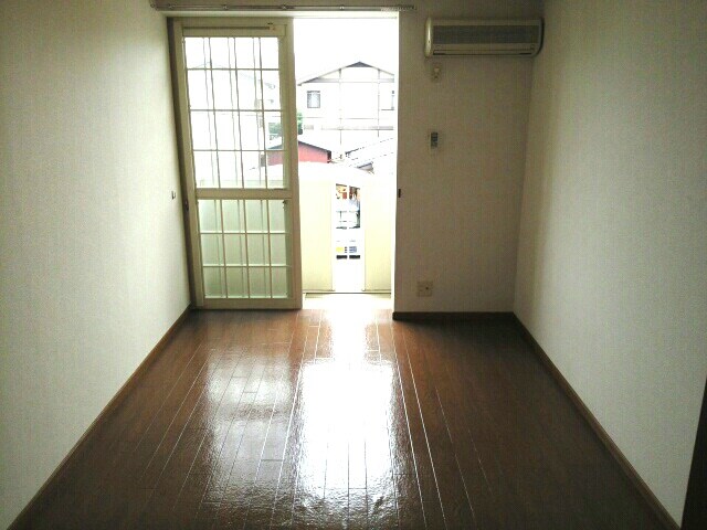 エンブレイスの物件内観写真