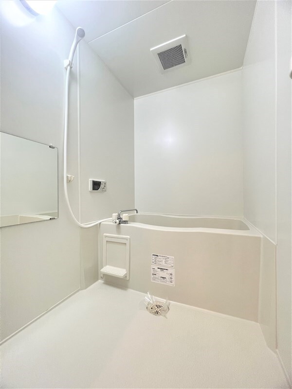 フォンターナＥＳＴ　IIIの物件内観写真