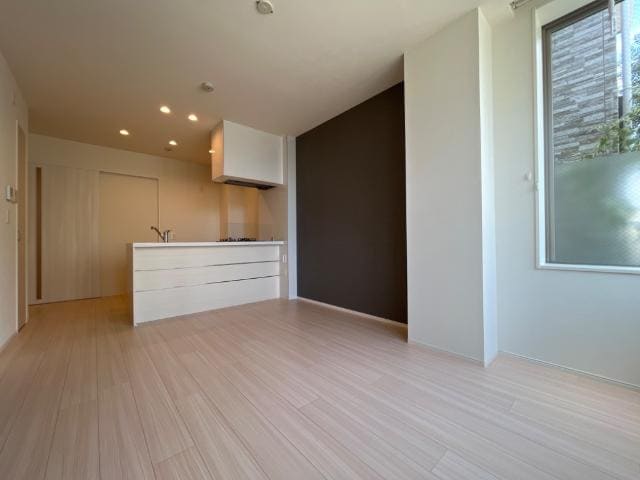 Moon stone（ムーン　ストーン）の物件内観写真