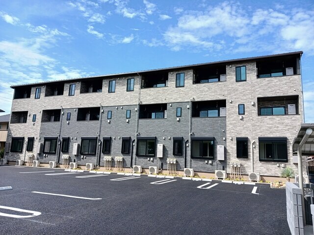 フォンテーヌ春日の物件外観写真