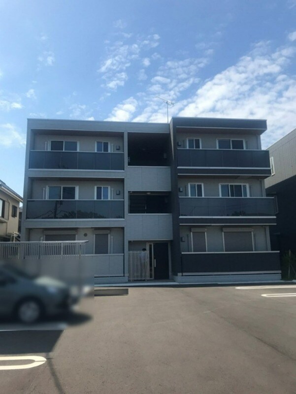 WESTの物件外観写真