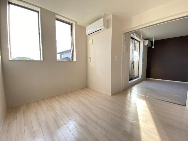 雫VIIの物件内観写真