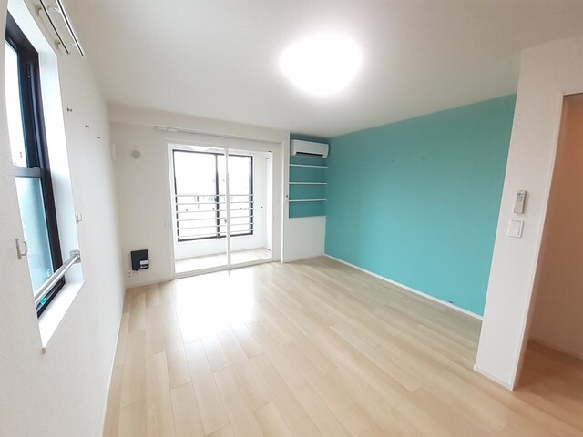 リオンリゾートVIIIの物件内観写真