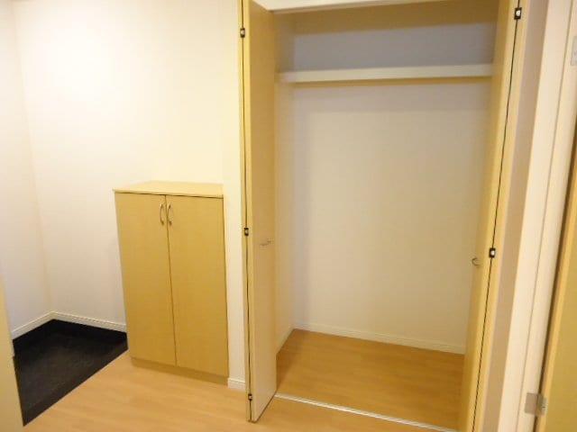 コモド　ピノIIIの物件内観写真