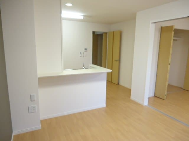 コモド　ピノIIIの物件内観写真