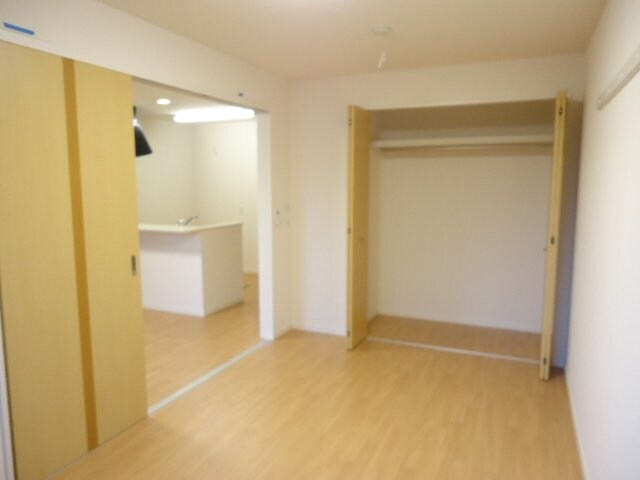 コモド　ピノIIIの物件内観写真