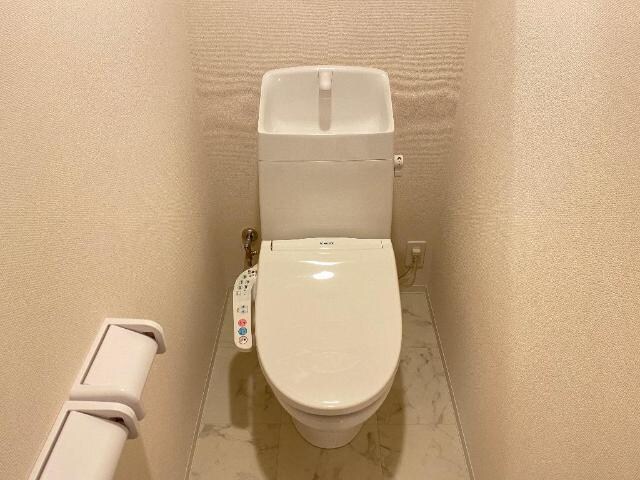 エバーレジデンスの物件内観写真