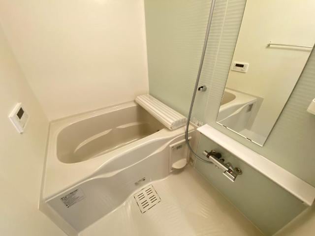 エバーレジデンスの物件内観写真