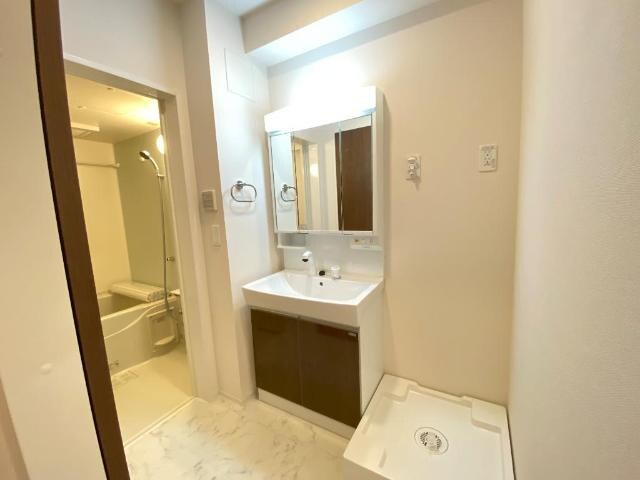 エバーレジデンスの物件内観写真