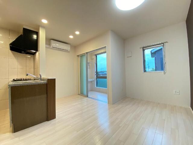 エバーレジデンスの物件内観写真