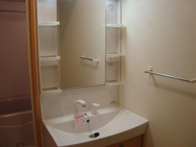 ゴールドクローバー（GOLD　CLOVER）の物件内観写真