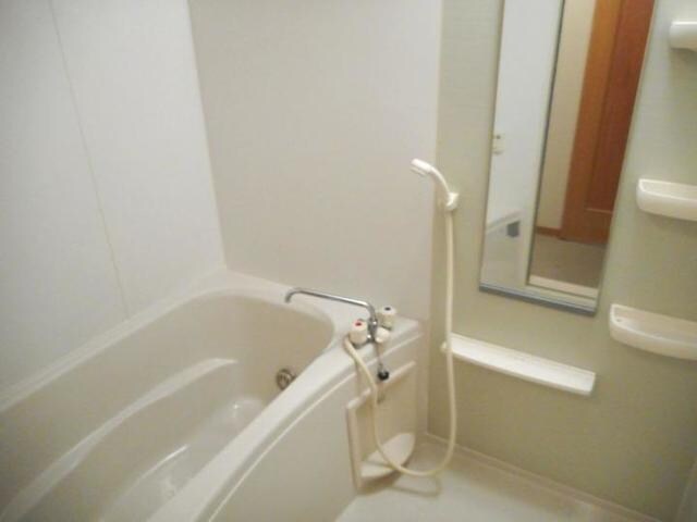 ボンヌ・シャンス・ガーデンＡの物件内観写真