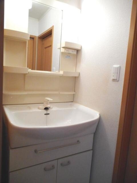 ボンヌ・シャンス・ガーデンＡの物件内観写真