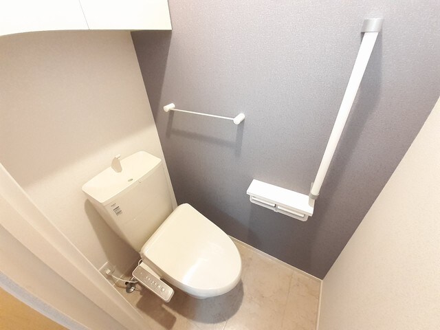 フィオーレＡの物件内観写真