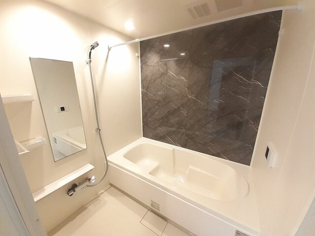 クレイドル　IIIの物件内観写真