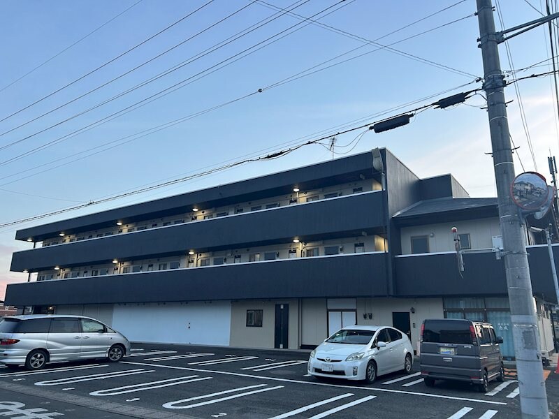 グリーンアベニューの物件外観写真