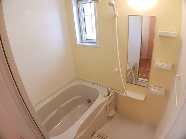 ヴィラ・ア・ラ・モードI　Ａの物件内観写真