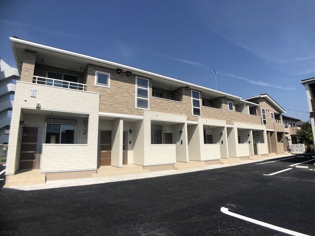 セレッソ花畑IIの物件外観写真