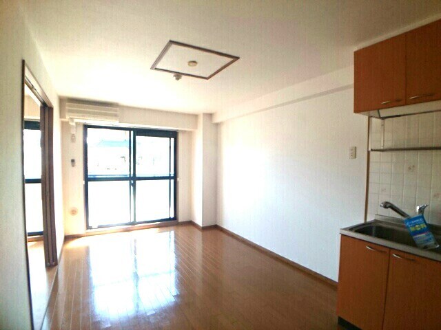 木村ロイヤルマンションIIIの物件内観写真