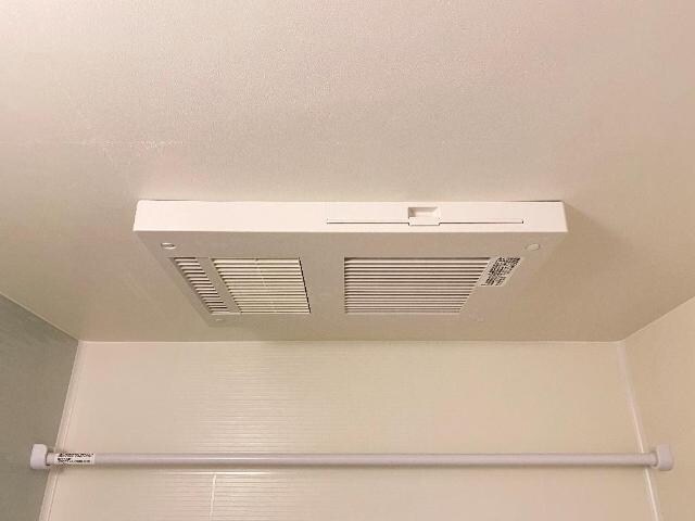 エバーレジデンスの物件内観写真