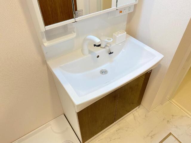 エバーレジデンスの物件内観写真