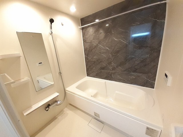 アドラブールＢの物件内観写真