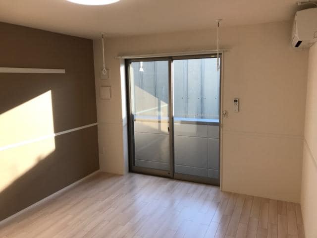 エンプレスVの物件内観写真