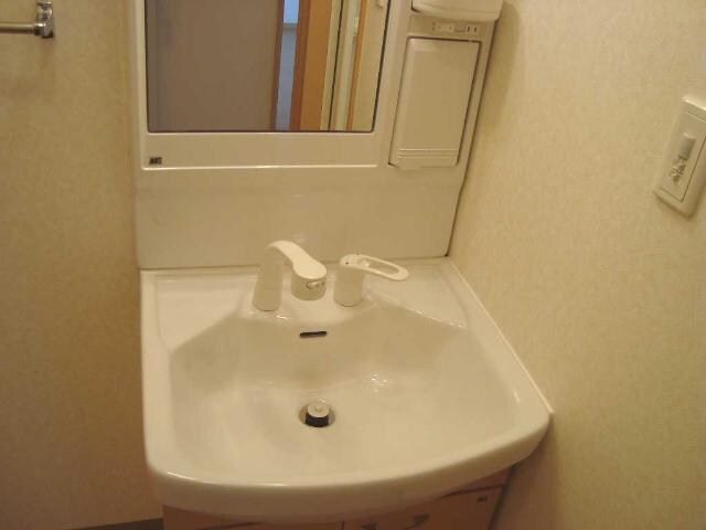 ウイングコートの物件内観写真