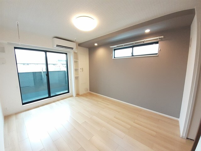 フローラーリアIIIの物件内観写真