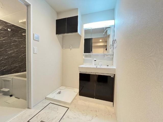 メゾン・デュ・ソレイユ（Maison du Soleil）の物件内観写真