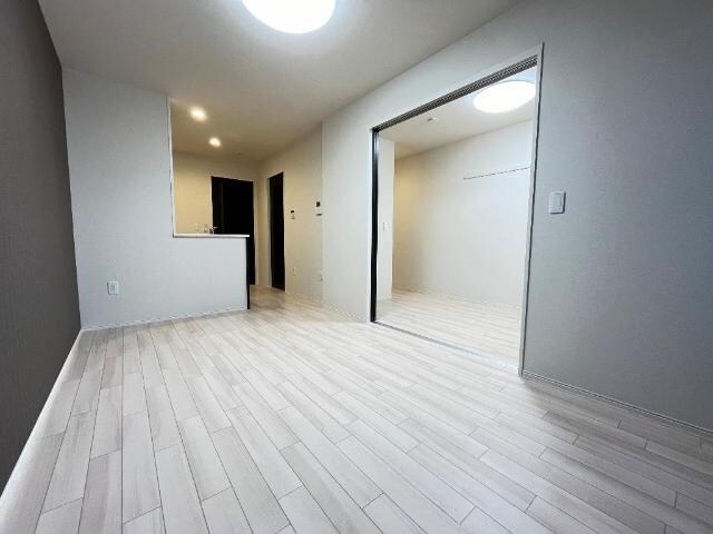 メゾン・デュ・ソレイユ（Maison du Soleil）の物件内観写真