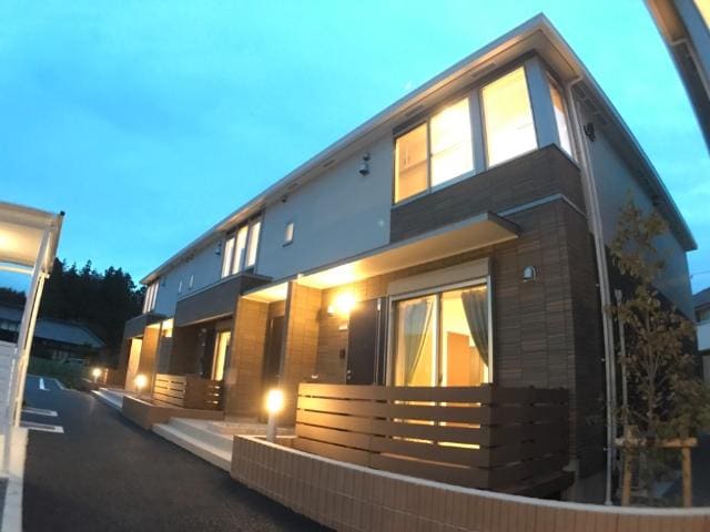 Grand　Chariot　B（グランシャリオＢ）の物件外観写真