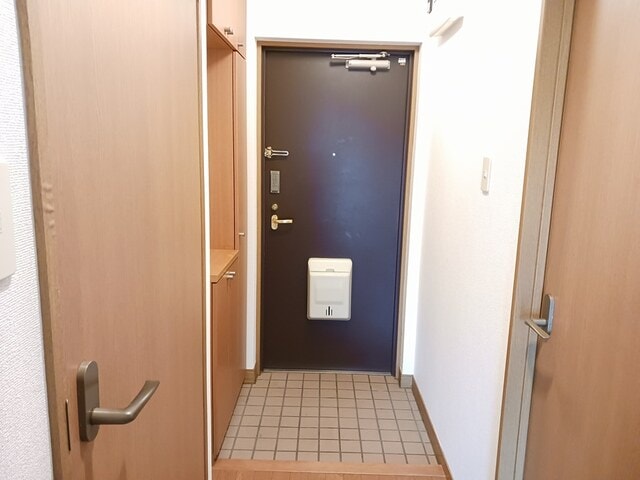 木村ロイヤルマンションIIIの物件内観写真