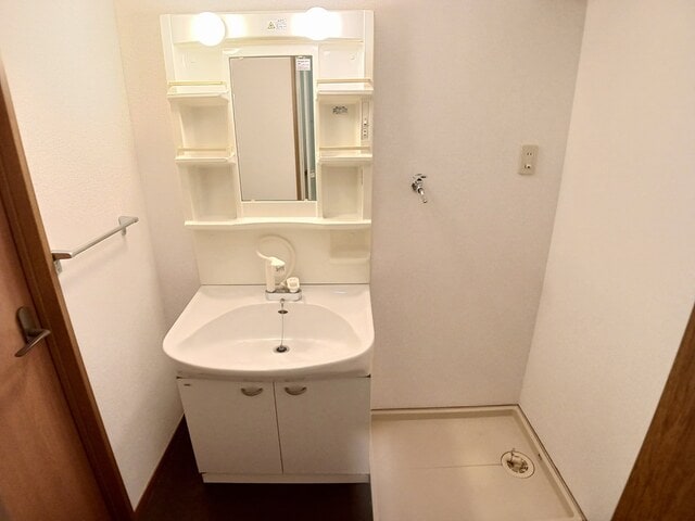 木村ロイヤルマンションIIIの物件内観写真