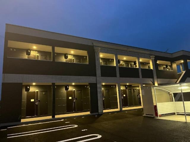 アジューレの物件外観写真