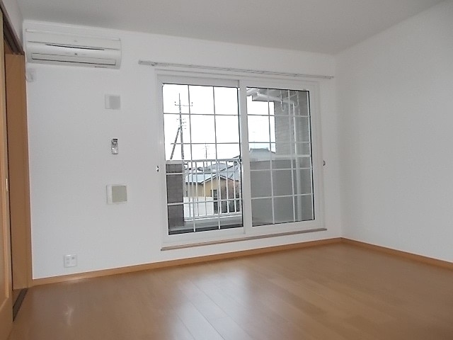 エテルノ・セレーノの物件内観写真