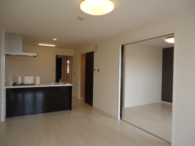 コンフォートレジデンスIIの物件内観写真