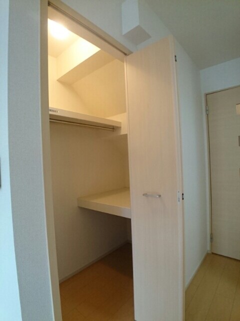 パークサイドエイシュウ　IIIの物件内観写真