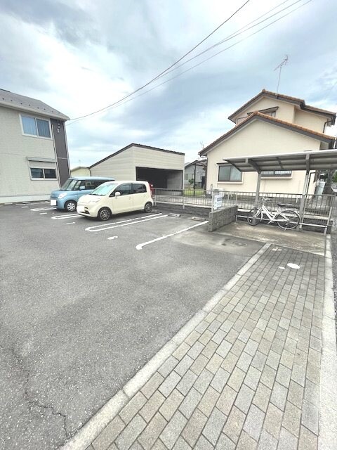 シャンテ小絹の物件内観写真