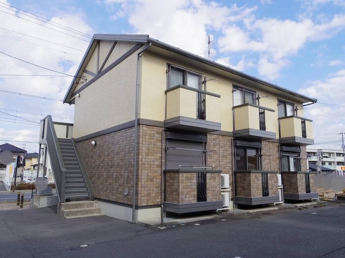 ヴィラージュの物件外観写真