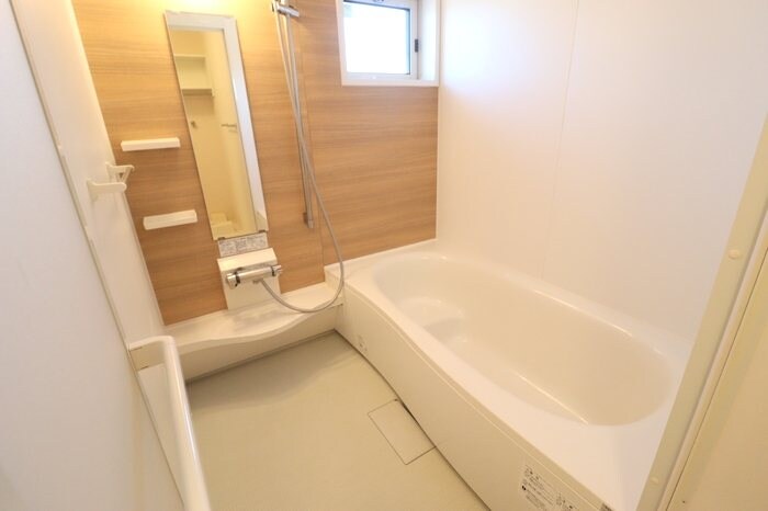 クレストヴィラIIの物件内観写真