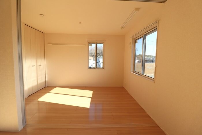 クレストヴィラIIの物件内観写真