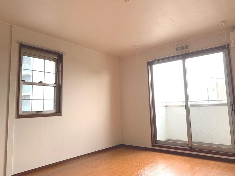 サン・クレストの物件内観写真