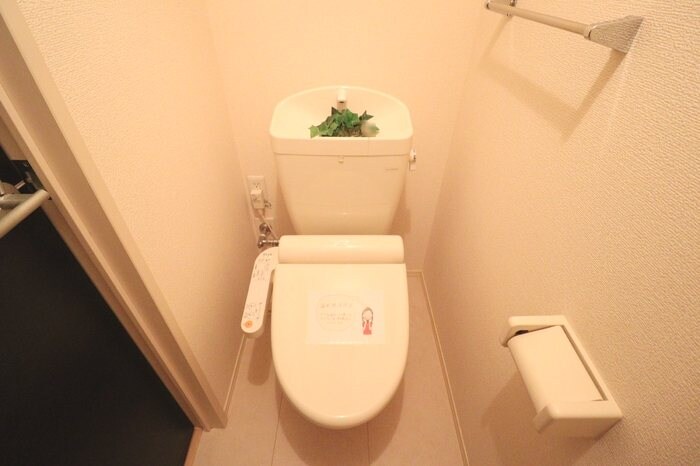 ベア・アジュールD棟の物件内観写真