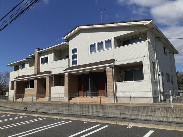 ケイ・モアールの物件外観写真