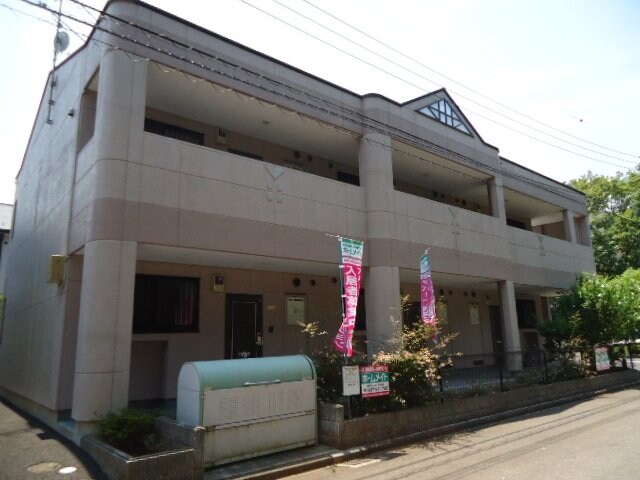 シャトーコリーヌの物件外観写真