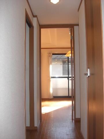 シャトーコリーヌの物件内観写真