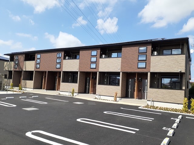 アザレアＴ　IIIの物件外観写真